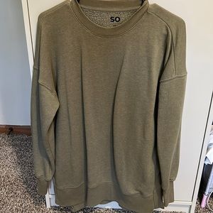Green XS sweater in women’s
